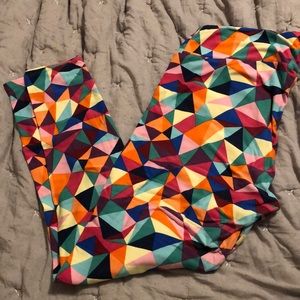 TC kaleidoscope leggings